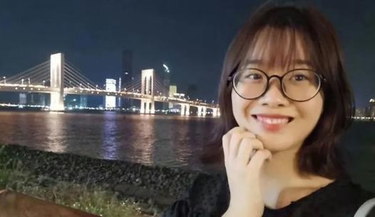 스탠드 메인기사