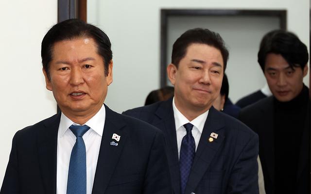 정청래 “당원 주권 시대 연다…국회의원, 대의원, 당원 모두 1표”