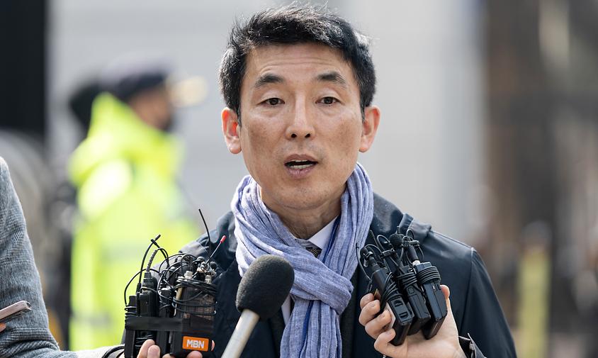 사법부, '감치 뒤 막말' 김용현 변호인 고발·징계사유 통보..."사법질서 부정"