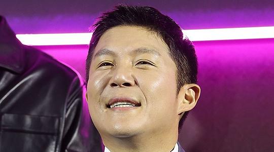 조세호, 조폭 친분설 "고가 선물 받았다" 루머 확산...소속사 "사실무근"