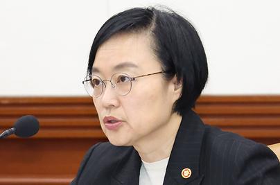 中企CEO 셋 중 한 명은 60세 이상… M&A로 후계자 찾는다