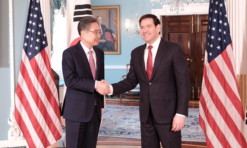 한미외교장관, '원자력·핵잠·조선·대미투자 긴밀협력' 합의