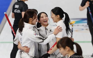 "하필 한일전에서 일장기라니"... JTBC, 여자 컬링 방송 사고 '공식 사과' [메리트카지노]