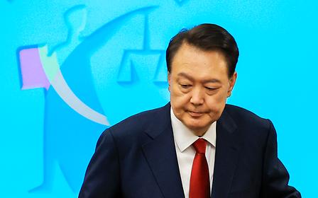 From ‘No. 1 in Power’ to ‘Leader of an Insurrection’: Yoon Ultimately Cannot Escape Life Sentence