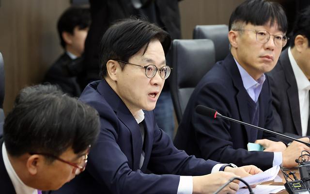 美관세 민관 대책회의…김정관 “美와 우호적 협의 지속”