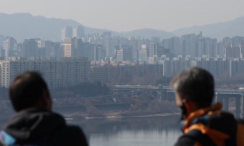 강남3구 아파트 공시가 24.7% 뛰었다…보유세 50% 급증 [2026 아파트 공시가격]