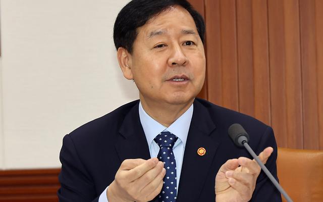 구윤철 "과잉생산 없어…美 301조 조사 대응 총력"