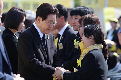 李대통령, 英·佛 주도 '호르무즈 화상 정상회의' 참석 검토