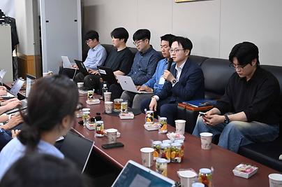 김정관 장관 "삼성전자 성과, 경영진·노동자만의 결실인가"