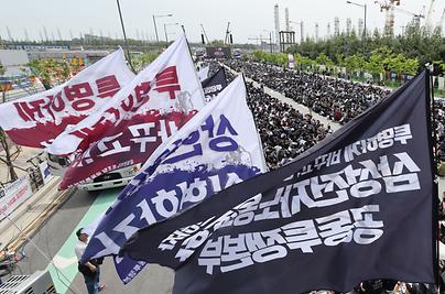 공정 외치던 세대, 성과급 탐욕 노조로… "정부가 나설 때" [재계 위협하는 하투 (3)]