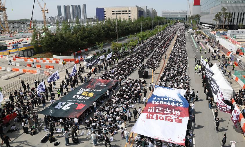 삼성전자 노조 사후 조정 돌입…노사 협상 테이블 다시 앉는다