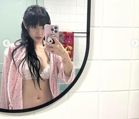 'AOA 출신' 지민, 파격 란제리룩…반전 매력