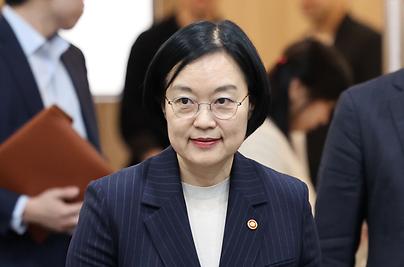 한성숙, 차기 총리 발탁… "AI대전환 적임자"[새 총리에 한성숙]