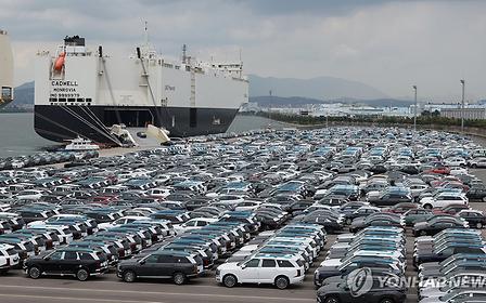 South Korea becomes the world's fourth country to post $100 billion in monthly exports