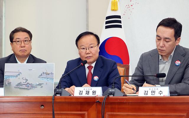 김재원 "니 웨이카노" 조국 전 대표에게 사투리로 맞불