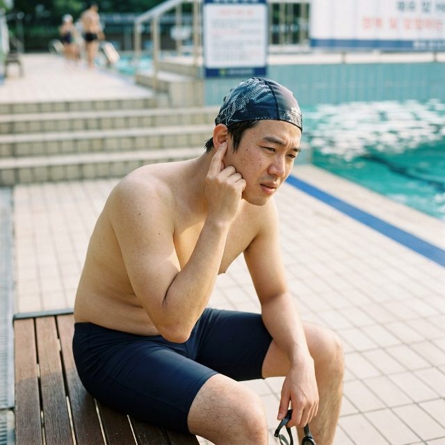 “물놀이 후 귀가 아프다?”…귓속 보호막 무너진 신호