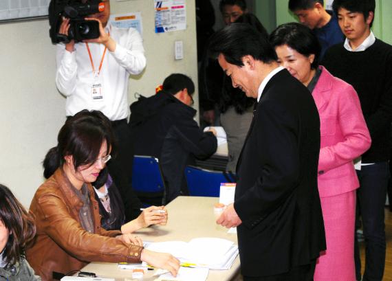 19대 총선 당시 투표소 사진. fndb 사진=서동일기자