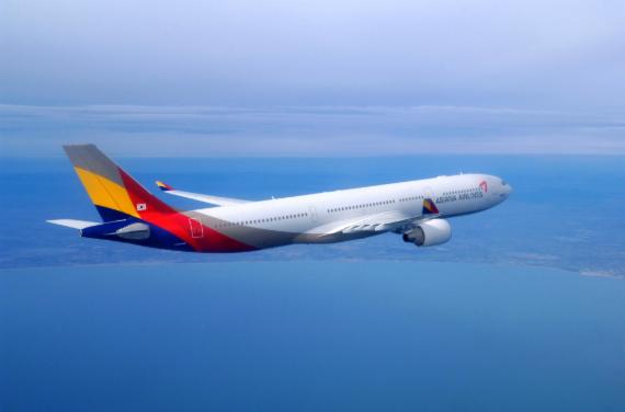 나리타行 아시아나항공 엔진 이상... 1시간 만에 회항