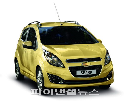 2013년형 쉐보레 스파크 허니멜로 옐로우