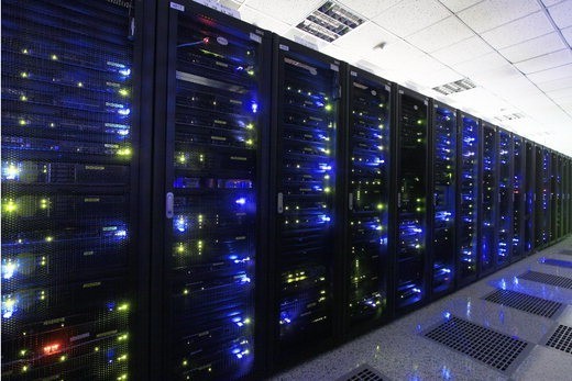 SK와 KT IDC에 들어 있는 싸이월드 이용자 데이터는 아직 대부분이 보전돼 있는 것으로 파악됐다. 다만 업체들은 싸이월드로부터 그간의 미납대금을 받지 못했다고 확인했다. fnDB