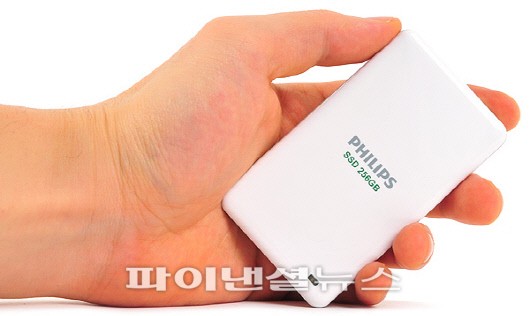 필립스, 외장형 스토리지 SSD 18U3 출시 - 파이낸셜뉴스