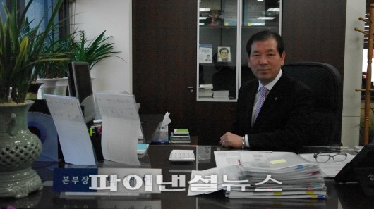 백재헌 기업은행 부산울산지역본부장 “SWOT 분석으로 난국 타계”