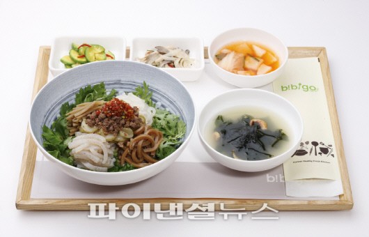 한식브랜드 ‘비비고’ 묵비빔밥 등 여름 신메뉴 2종 출시