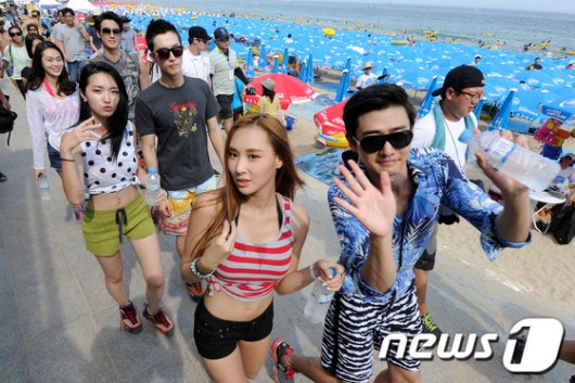 [화보]33도 해운대해수욕장, 비키니축제의 바다에 ‘풍덩’