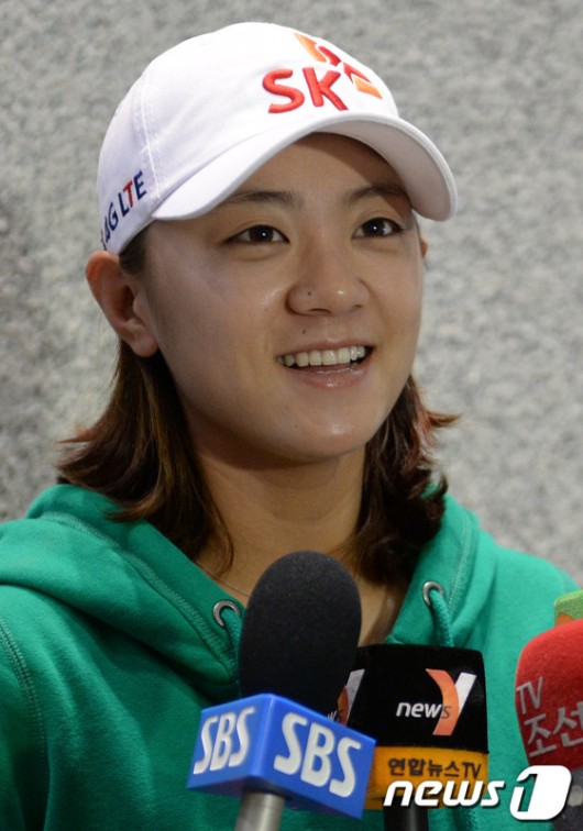 [화보]‘아쉬운 준우승’ 최나연 귀국