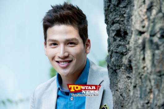 유건(You Gun), “‘어디로 갈까요?’에 진짜 내 감정 담았죠” [인터뷰 Interview (1)]