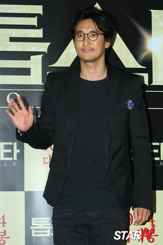 [포토] 신현준 '톱스타 보러 왔어요~' - 파이낸셜뉴스