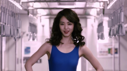 ‘미스코리아’ 이연희, 사자머리에 파란수영복 입고 ‘미스코리아’ 변신