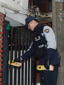   (1) 영등포구 대림동 ‘차이나타운’ 대림파출소의 24시