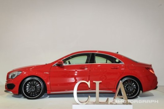 벤츠 소형차 CLA클래스, 45 AMG는 어떤 차별점 있나