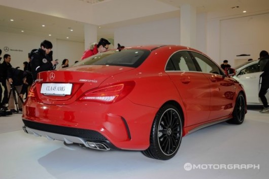 벤츠 소형차 CLA클래스, 45 AMG는 어떤 차별점 있나