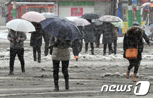 ‘대설특보’ 울산, 퇴근길 교통혼잡도 우려