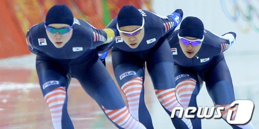 [소치2014] 男 빙속 팀추월, 사상 첫 값진 銀 획득(종합)
