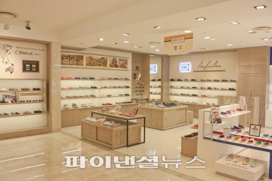 탐스, 첫 번째 단독매장 뉴코엑스몰서 오픈