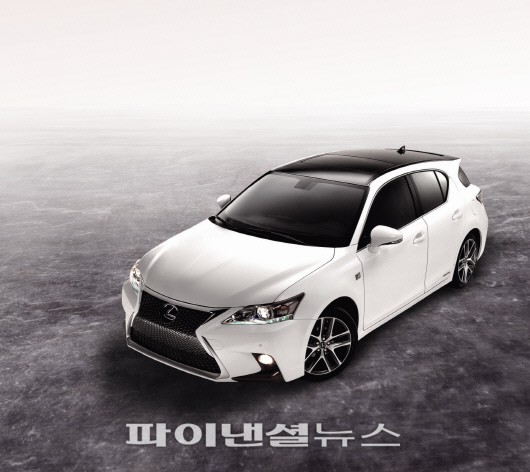 랙서스 '더 뉴 CT200h'