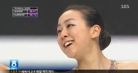 아사다 마오, 세계선수권 쇼트서 역대 최고점.. 김연아 기록 경신