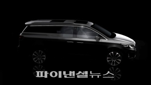 기아자동차는 오는 4월 중순 개막하는 뉴욕모터쇼에서 세계 최초로 공개될 예정인 카니발 후속(YP 프로젝트명)의 측면 랜더링 이미지를 공개했다.