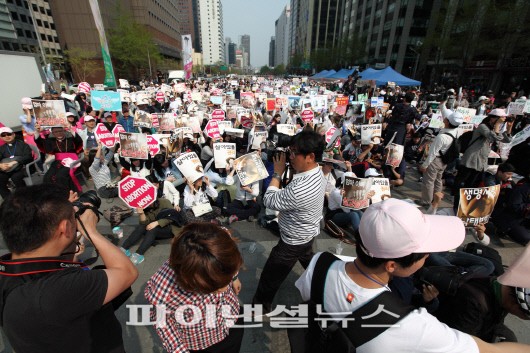 청계광장서 낙태 근절 위한 생명대행진 행사 열려