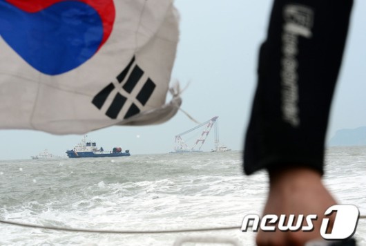 [화보] 초보 3등항해사가 ‘맹골수도’에서 세월호 운항했다