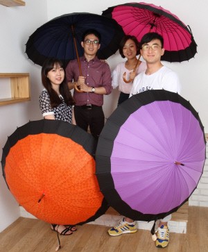 11번가, 올 여름 뜰 우산 1위는 ‘까꿍 우산’