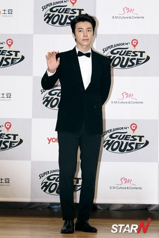 [포토] 슈퍼주니어 동해 '함께 투어 가요' - 파이낸셜뉴스