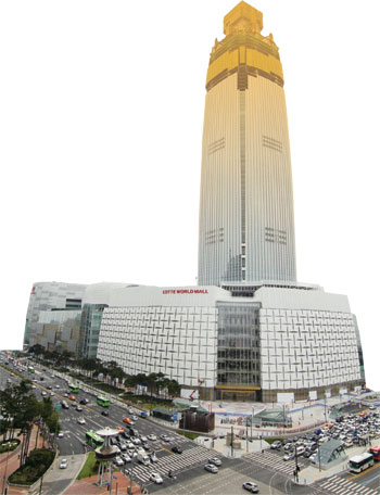 '말 많던' 잠실 롯데월드몰 부분개장 첫날, 우려했던 교통대란은 없어