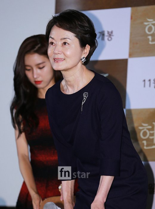 [포토] 김영애, ‘세월을 지배한 미모’