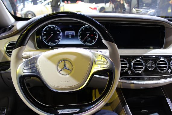 마이바흐벤츠s600 (3)