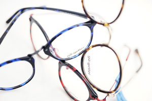 국산 하우스 안경 브랜드 '고게터'