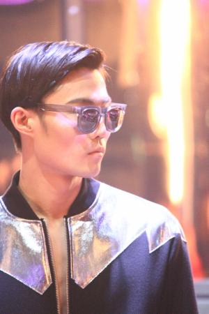 하우스 아이웨어 브랜드 레이븐 티얼스, 'HEILL Paris'와의 콜라보레이션 제품 선봬